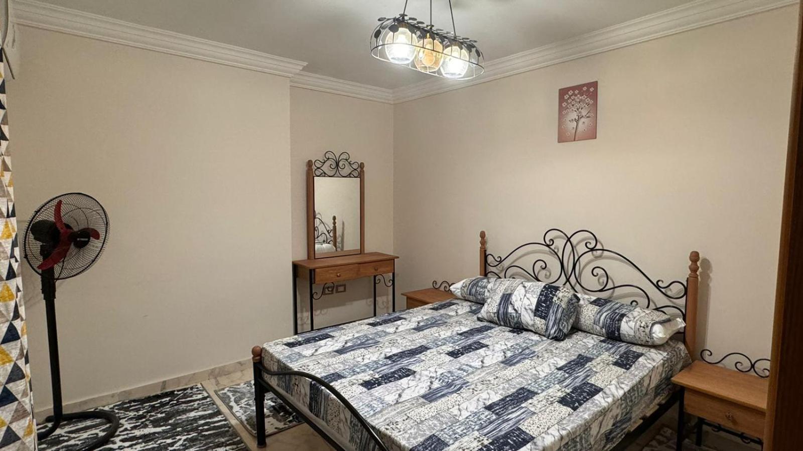 Apartment 3 Bedroom Luxury Apartment-maadi 2 *